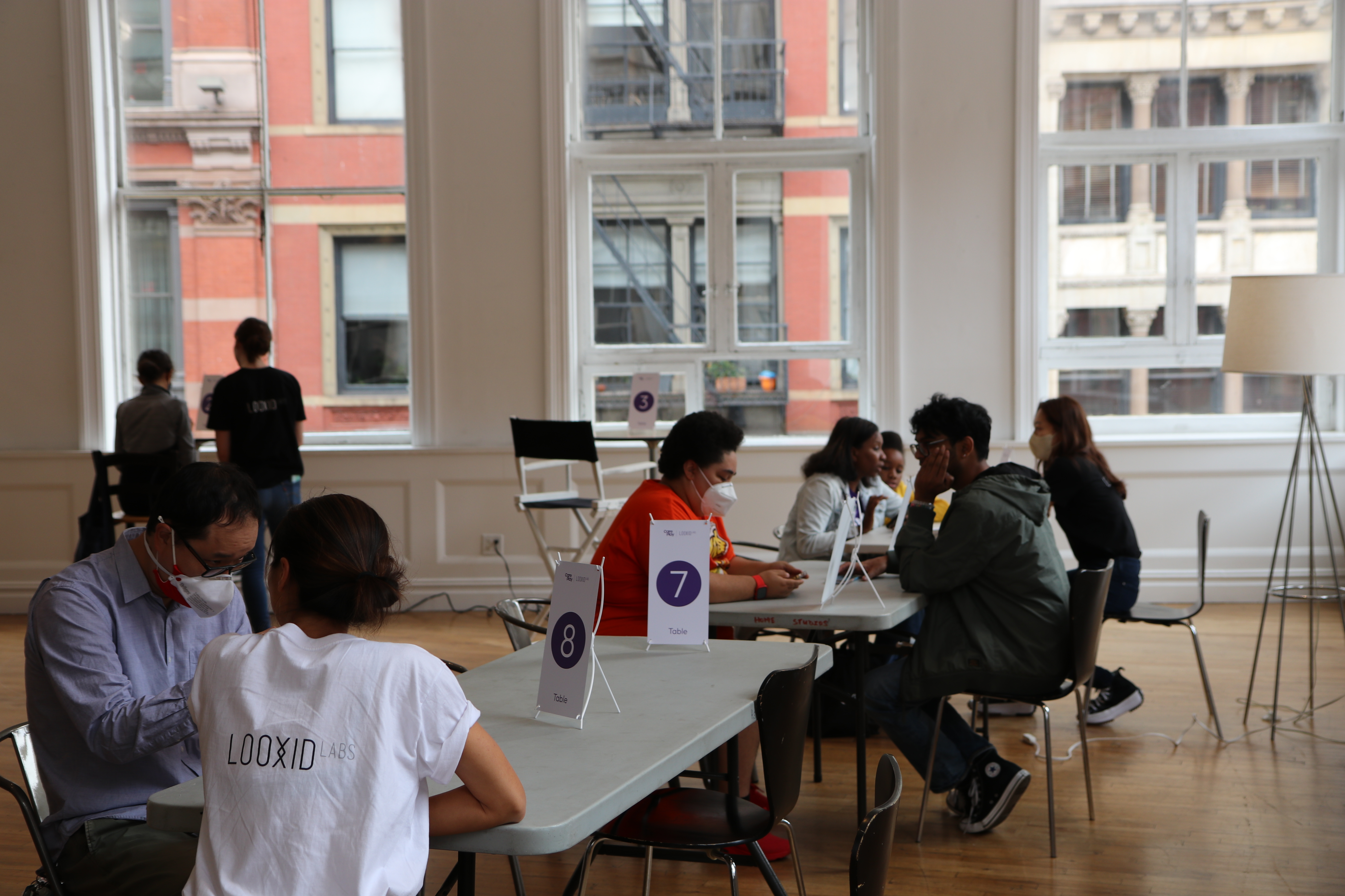 Running testing sessions with alpha testers at numbered stations